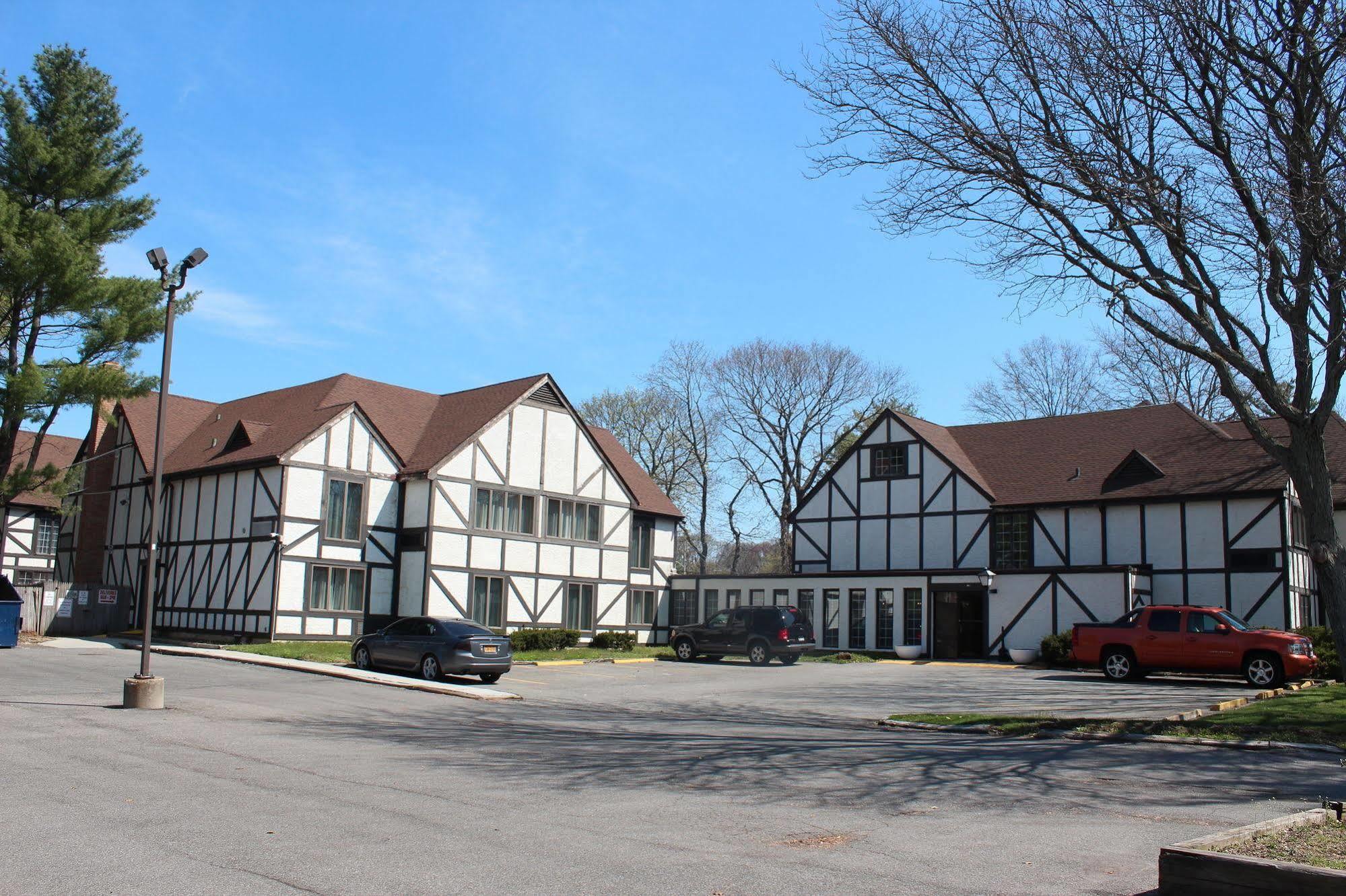 East Norwich Inn Exterior foto
